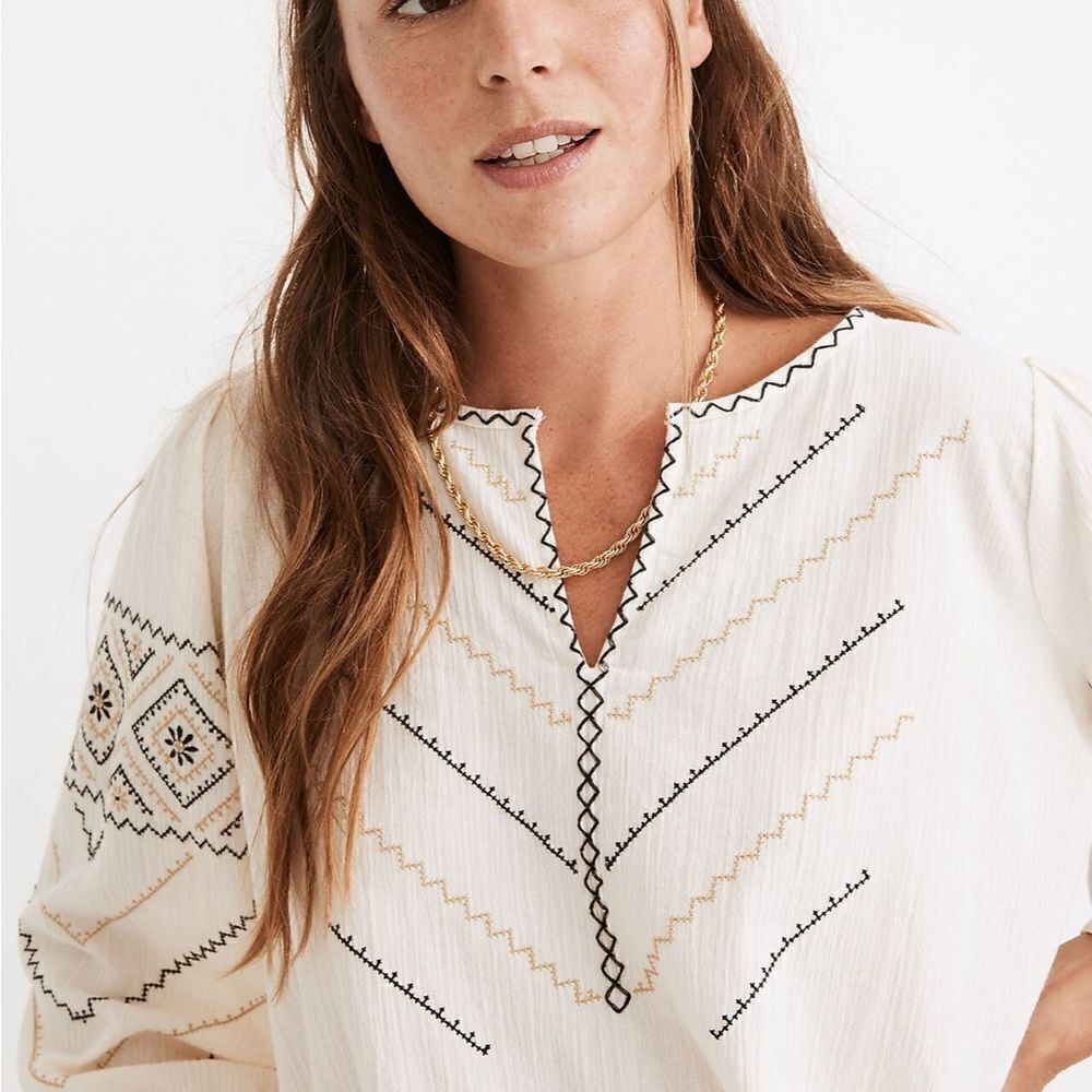 Madewell XS | Embroidered Peasant Top | like new, no flaws! Color- antique cream - Picture 3 of 15